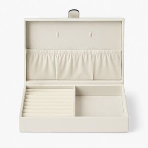 Radley London Jewelry‎ Box Magnetic Closure White New in Plastic